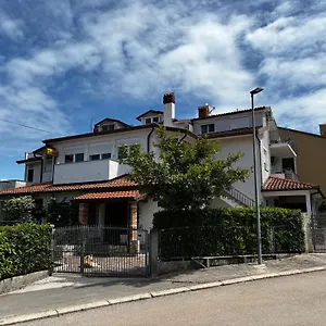 Rozi , Umago Croazia